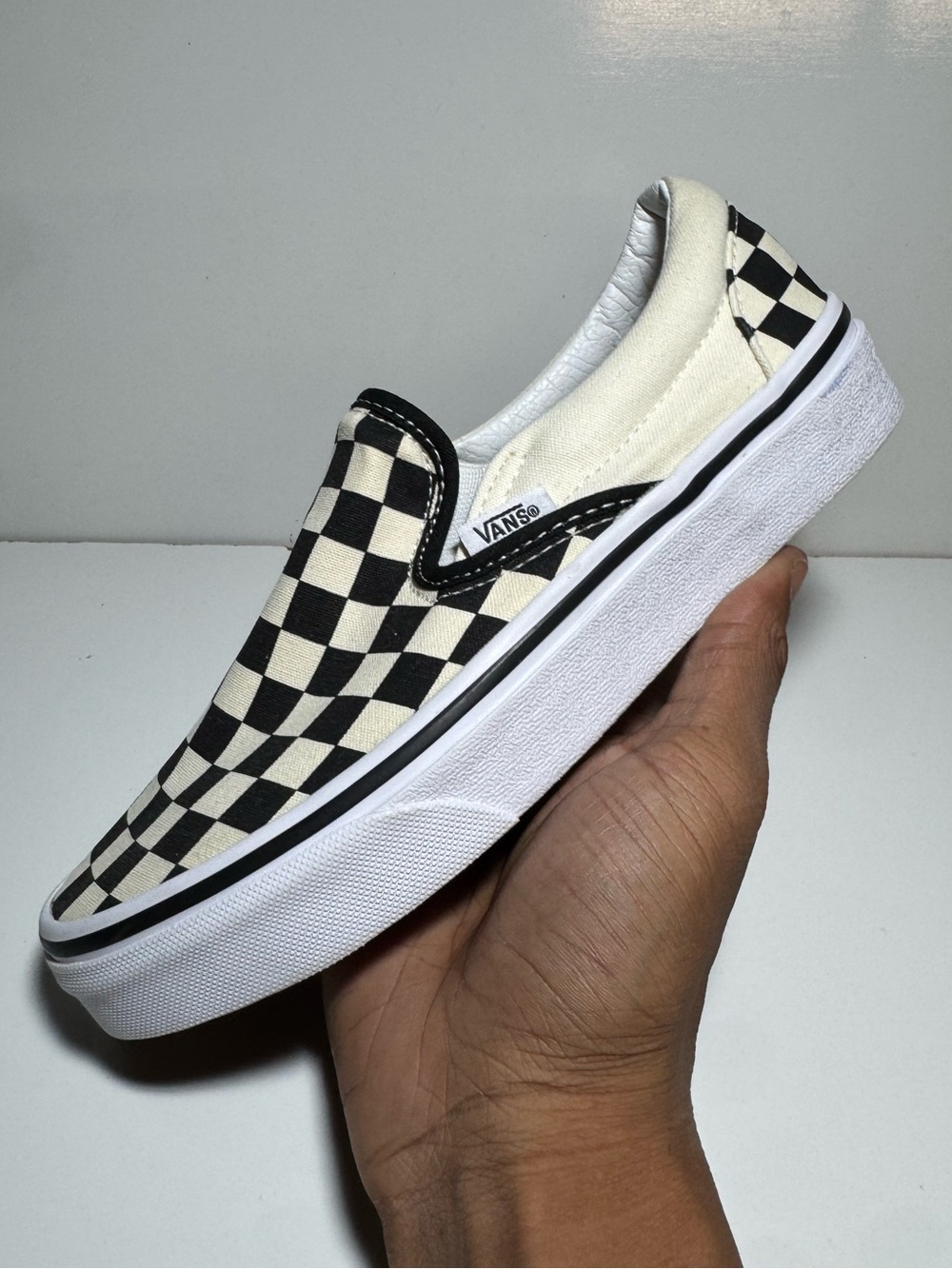 Vans Classic Slip-On Checkerboard in Black & Cream Kids Size 4.5